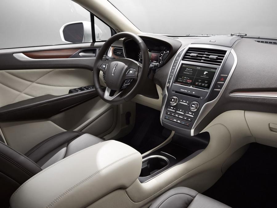 Lincoln MKC 2014 года  (фото 11 из 33)